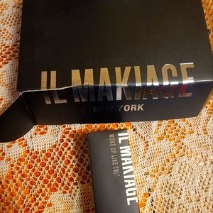 IL MAKIAGE Foundation